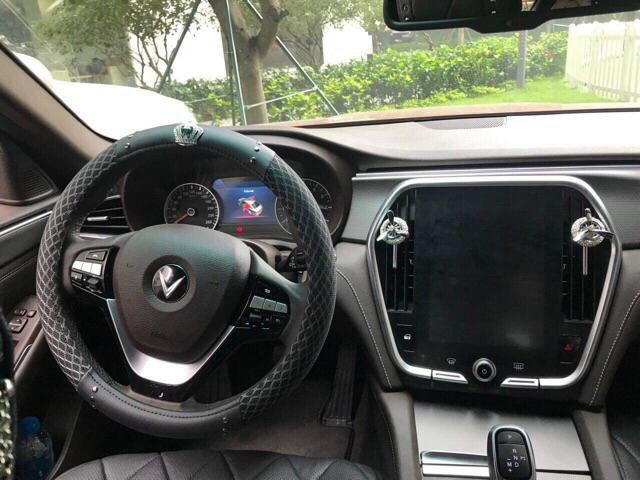 Steering Wheel Cover with High-Quality Leather Crown Logo Embellished with Stones