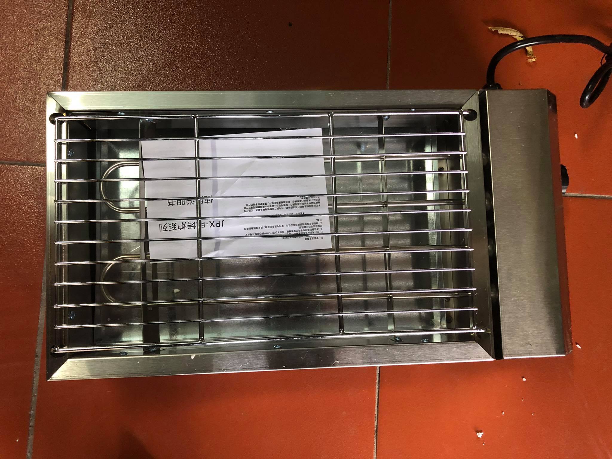 Bếp nướng BBQ dùng điện . Inox