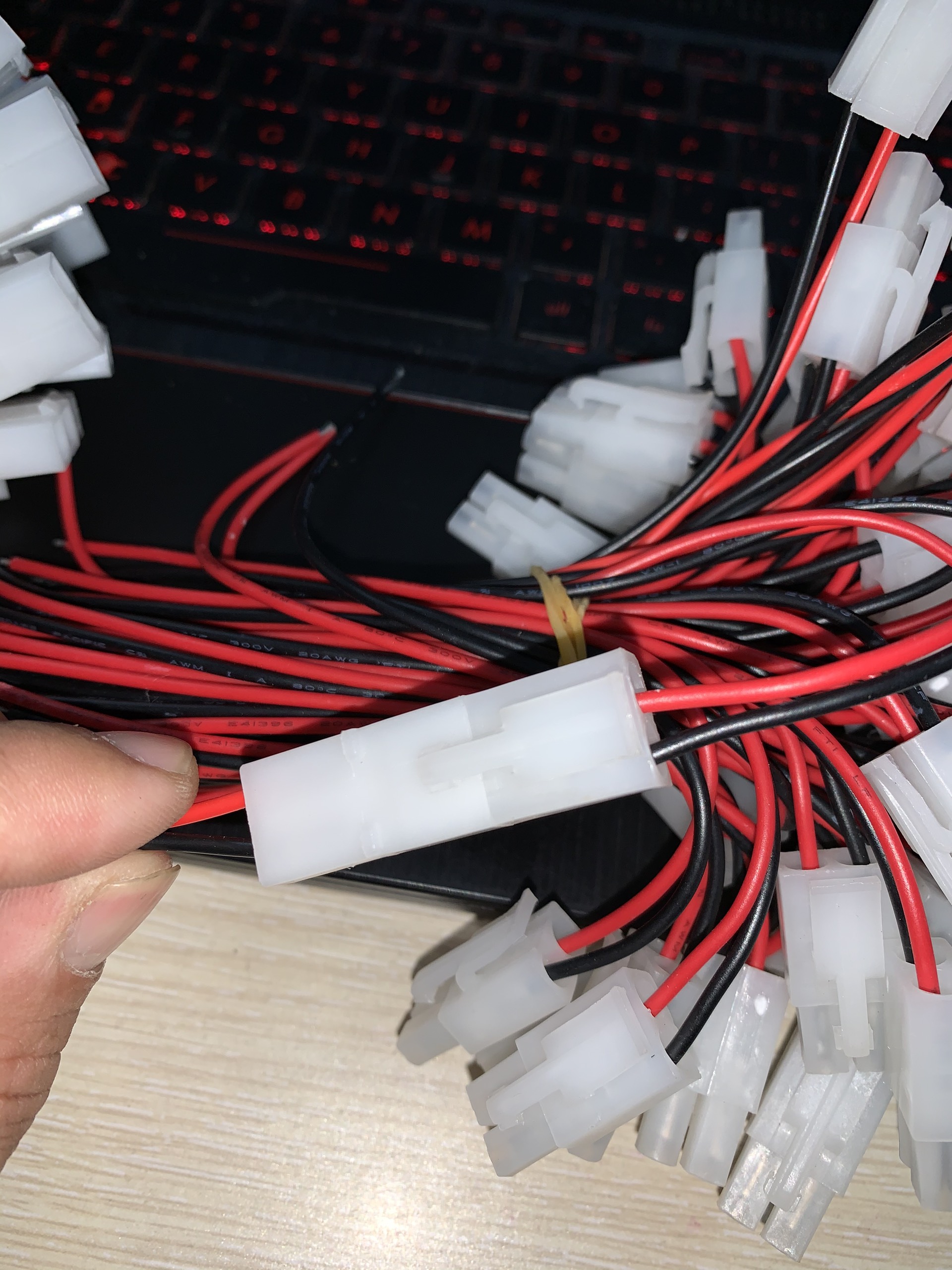 Pin Ni-Mh 7.2v 2400mh Ket2p Xếp chồng Xe điều khiển loại Xịn chuản dung lượng không ảo