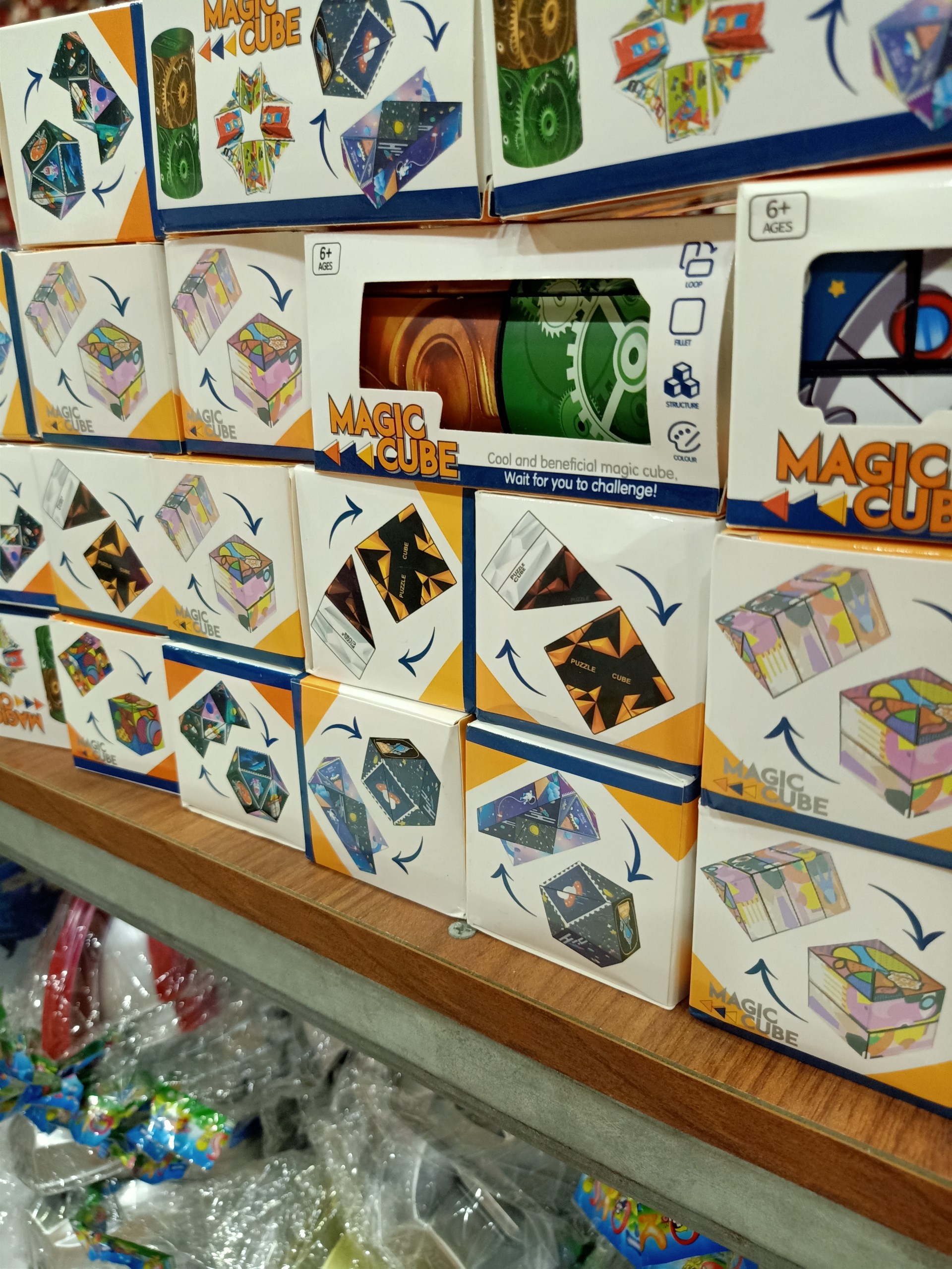 Khối rubik biến hình 72 hình galaxy có nam châm magnetic magic cube rubic xếp hình học 3d đồ chơi trí tuệ trẻ em
