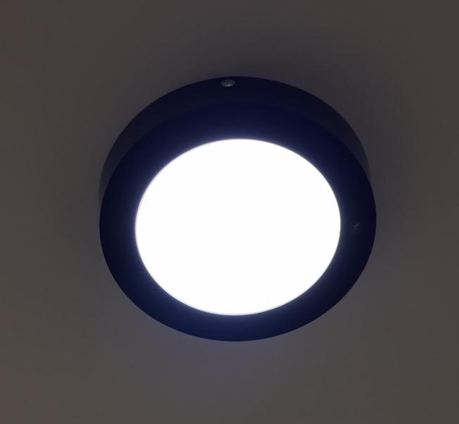[HCM]ĐÈN LED ỐP NỔI TRÒN VIỀN ĐEN 12 W