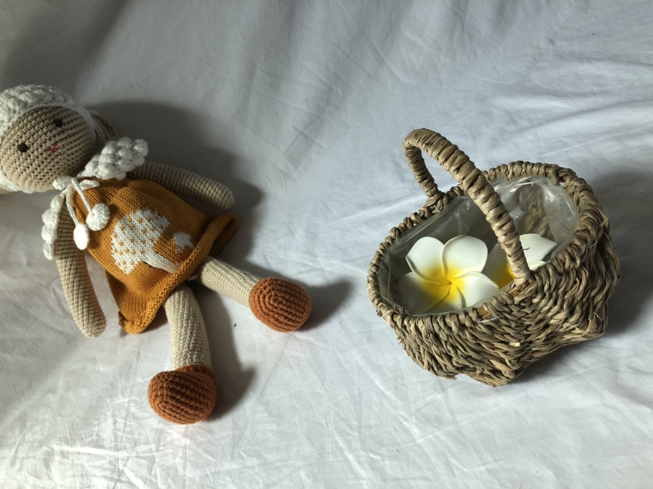 Giỏ cói Mini decor studio, đựng chậu hoa nhỏ trang trí phòng studio em bé