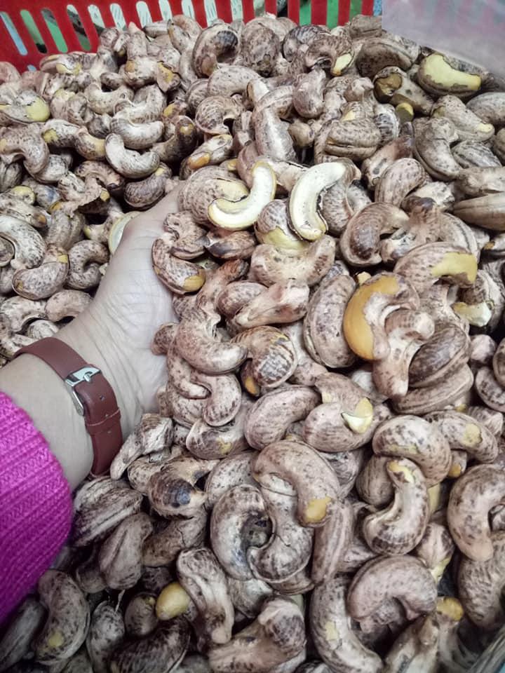 Điều rang muối hạt vỡ Đăk Lắk 500gr