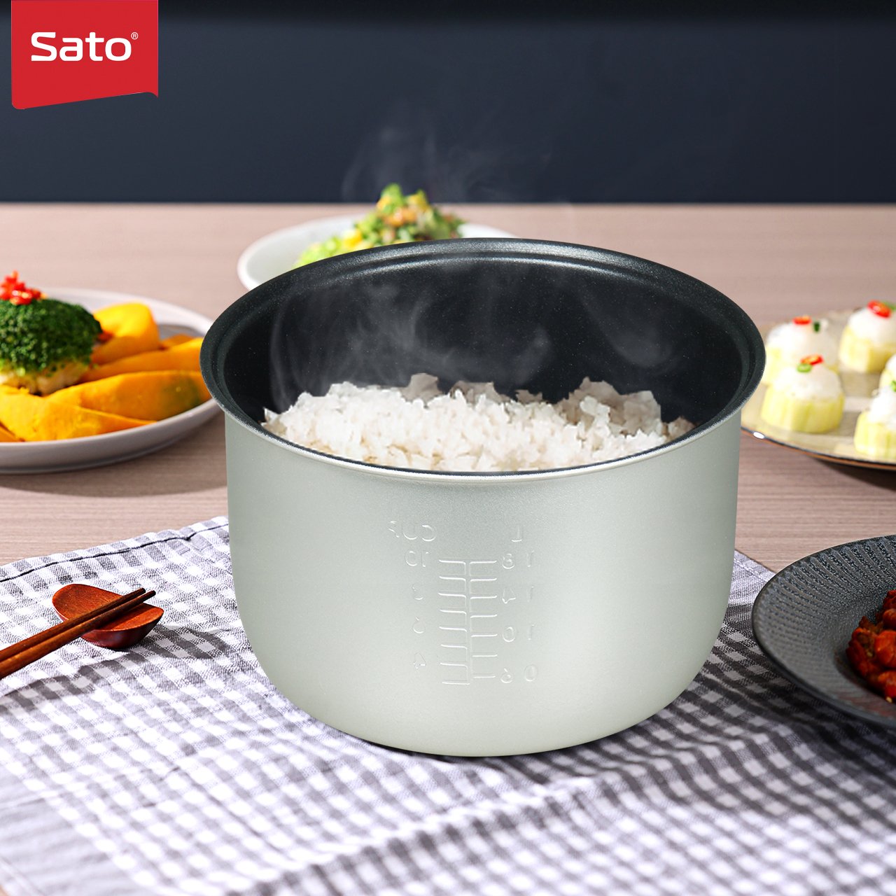 Nồi cơm điện 1.8L Sato 18F043
