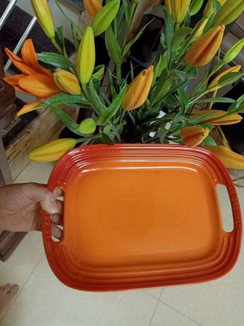 Đĩa sứ bầu dục Le Creuset - Thương hiệu Pháp