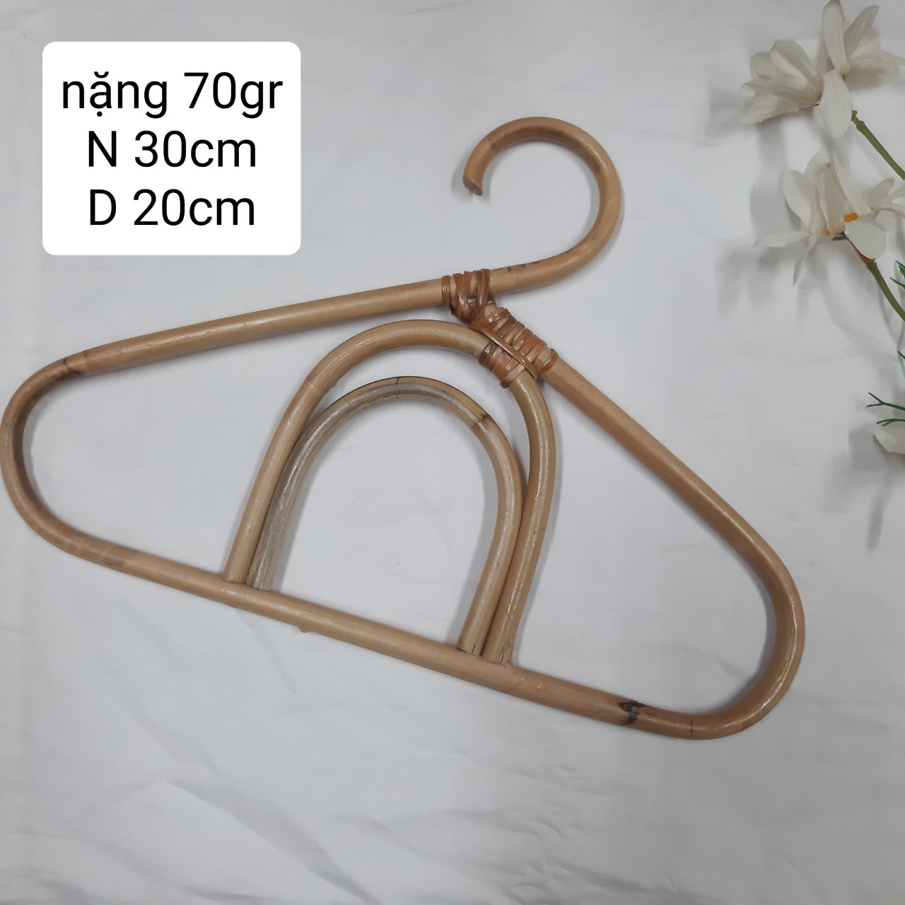 HANDMADE  VINATGE BOHO Móc áo mây dành cho trẻ em - Rattan Hanger - Kid size - Hình mây - Rộng 30 cm, cao 20 cm - Cách điệu hình đám mây siêu xinh xắn