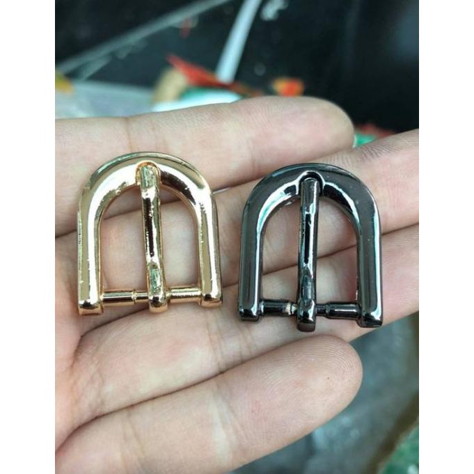 1.5cm Metal Lock (Price: 25K/Piece)