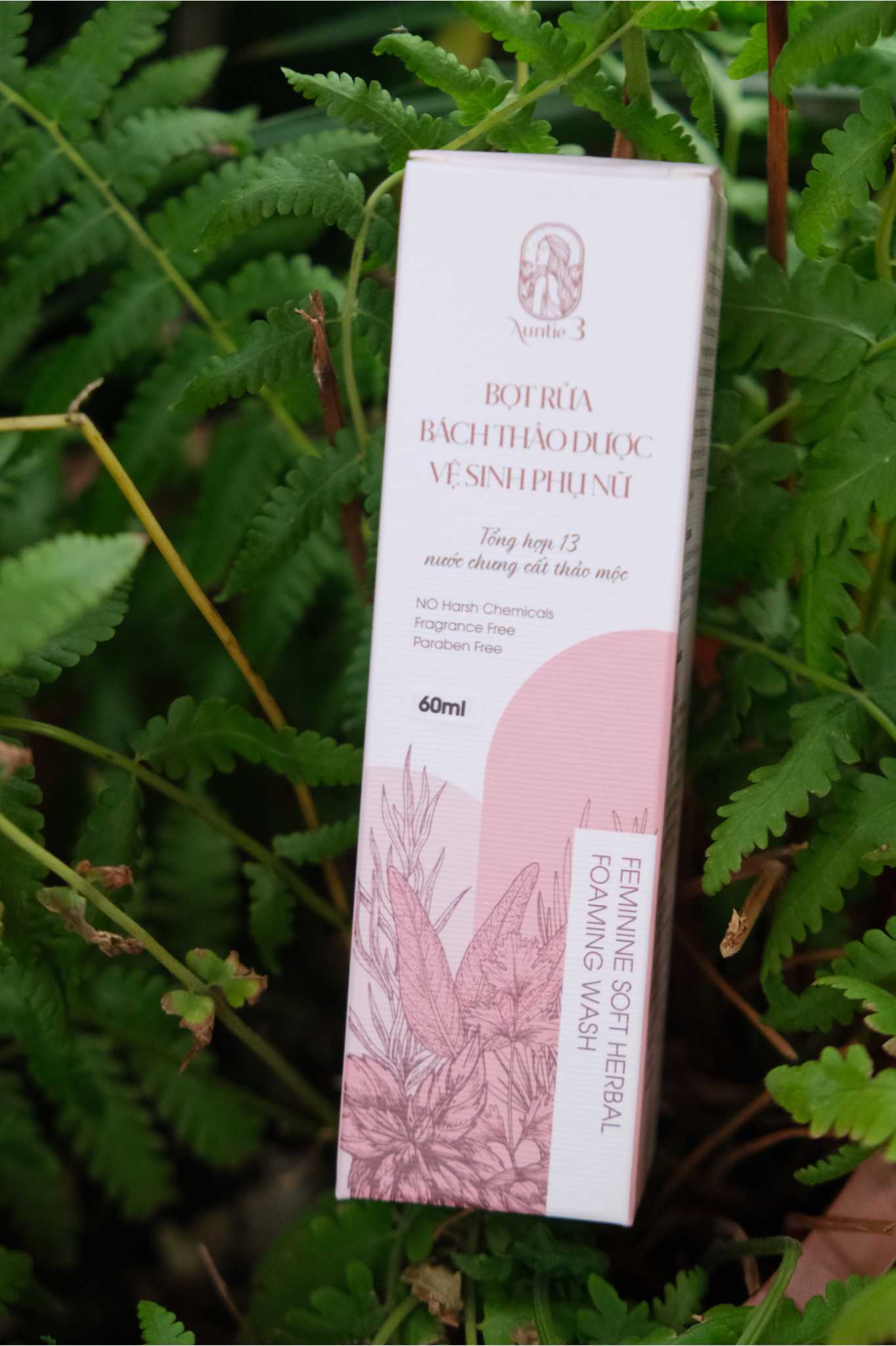 BỌT RỬA BÁCH THẢO DƯỢC VỆ SINH PHỤ NỮ 60ml