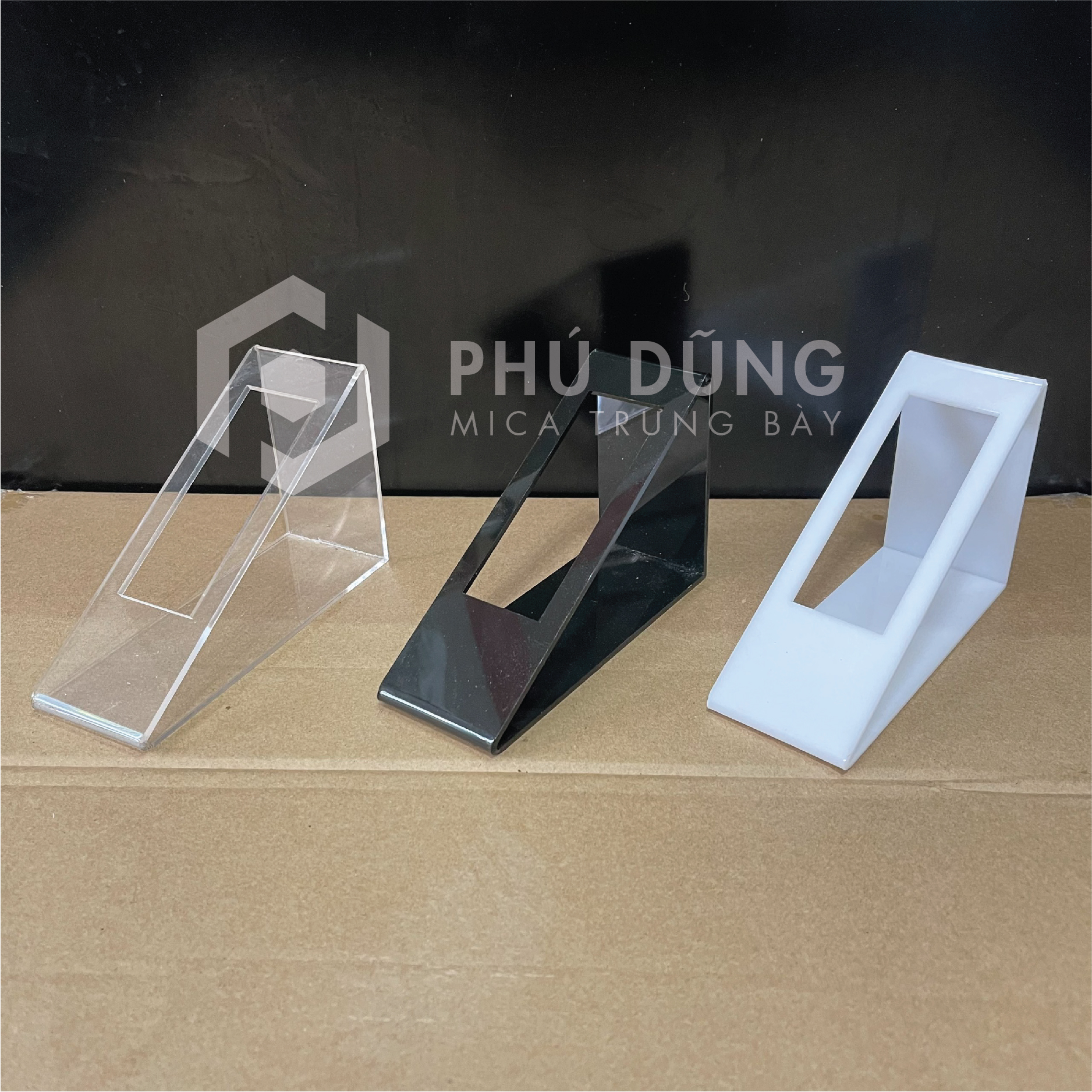 [HCM]Kệ Mica Dây Nịt Màu Trắng