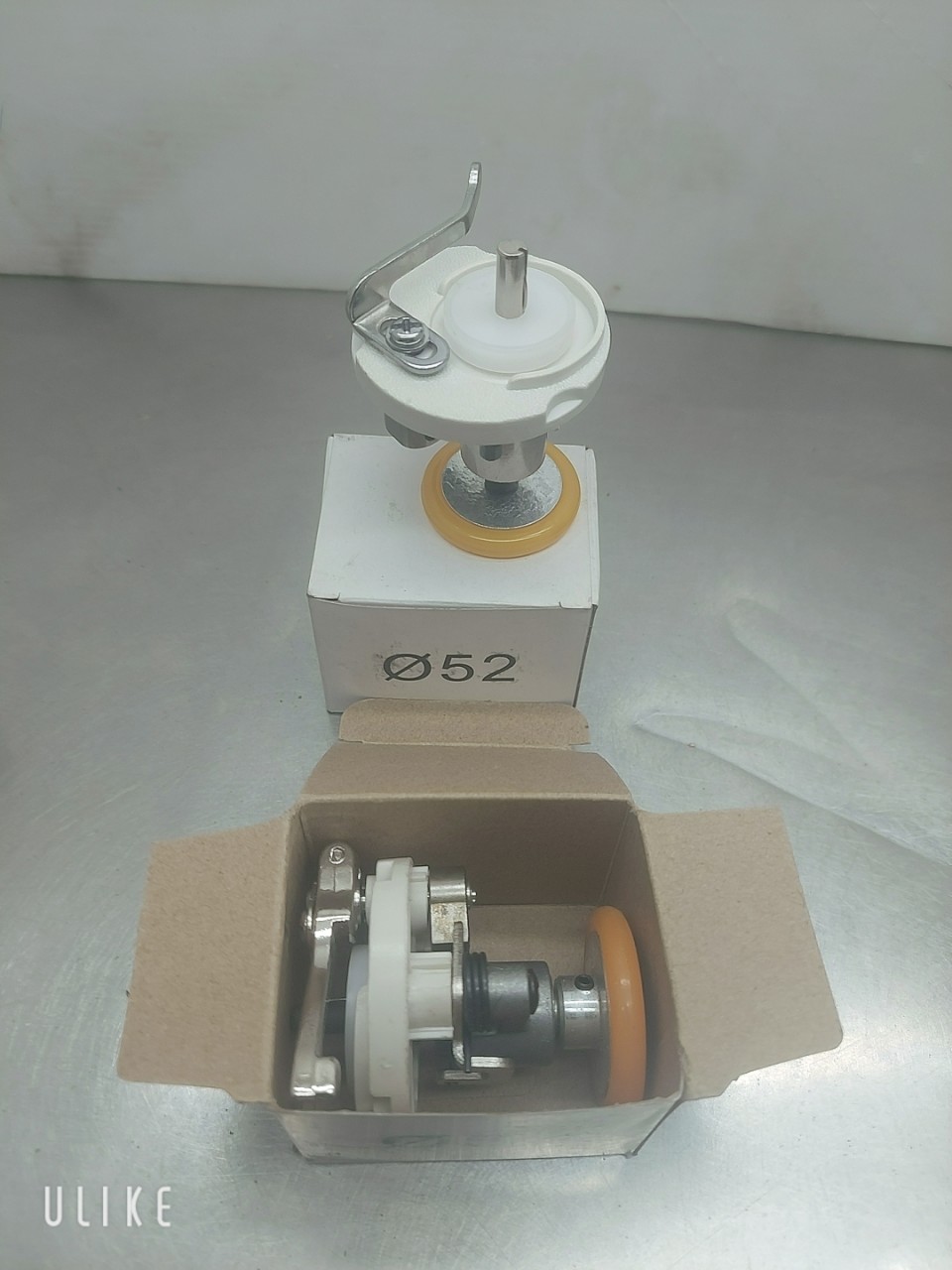 1 hộp đồ đánh suốt cao cấp liền trục số 54 1 kim juki