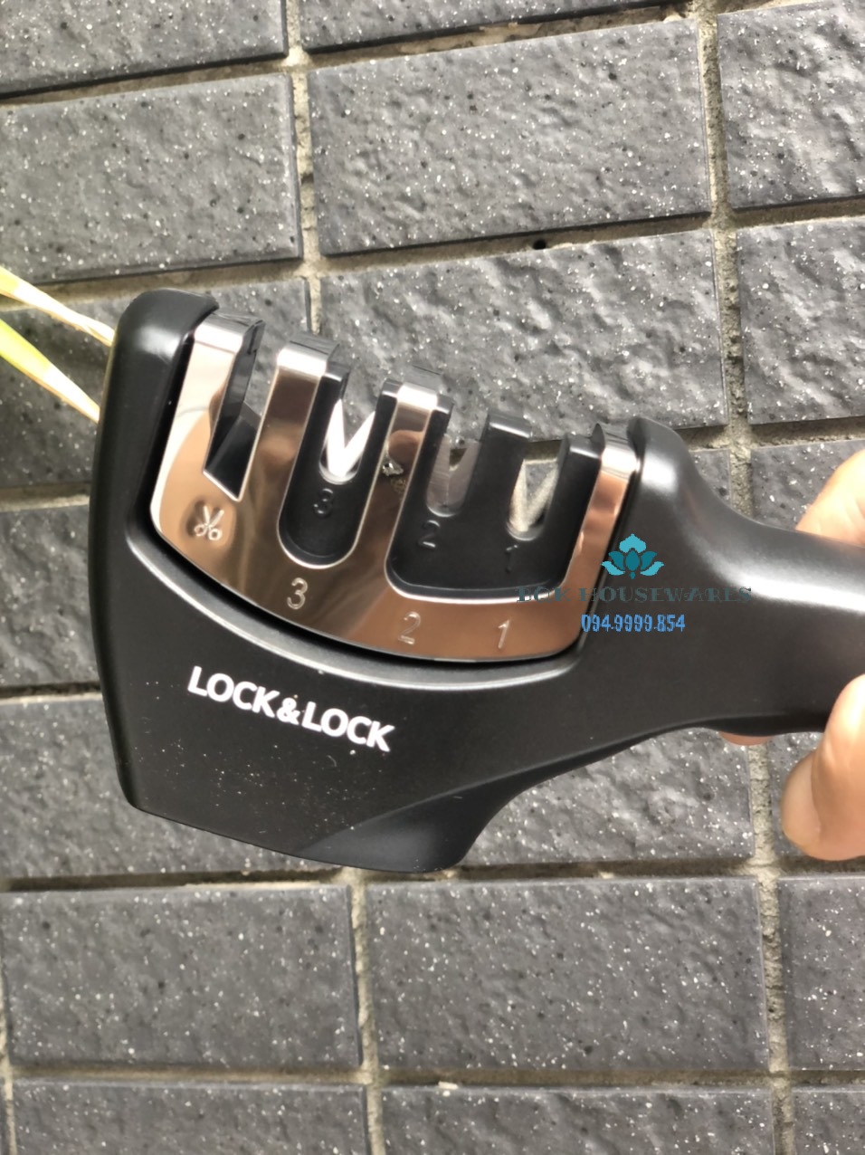 [ Lock&Lock ] Dụng Cụ Mài Dao Kéo 4 Lớp Ckk113