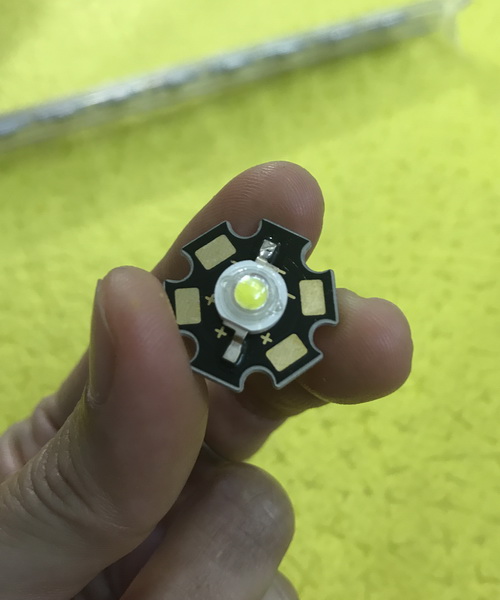Led Luxeon 3W HG có đế (chíp led Đài Loan)