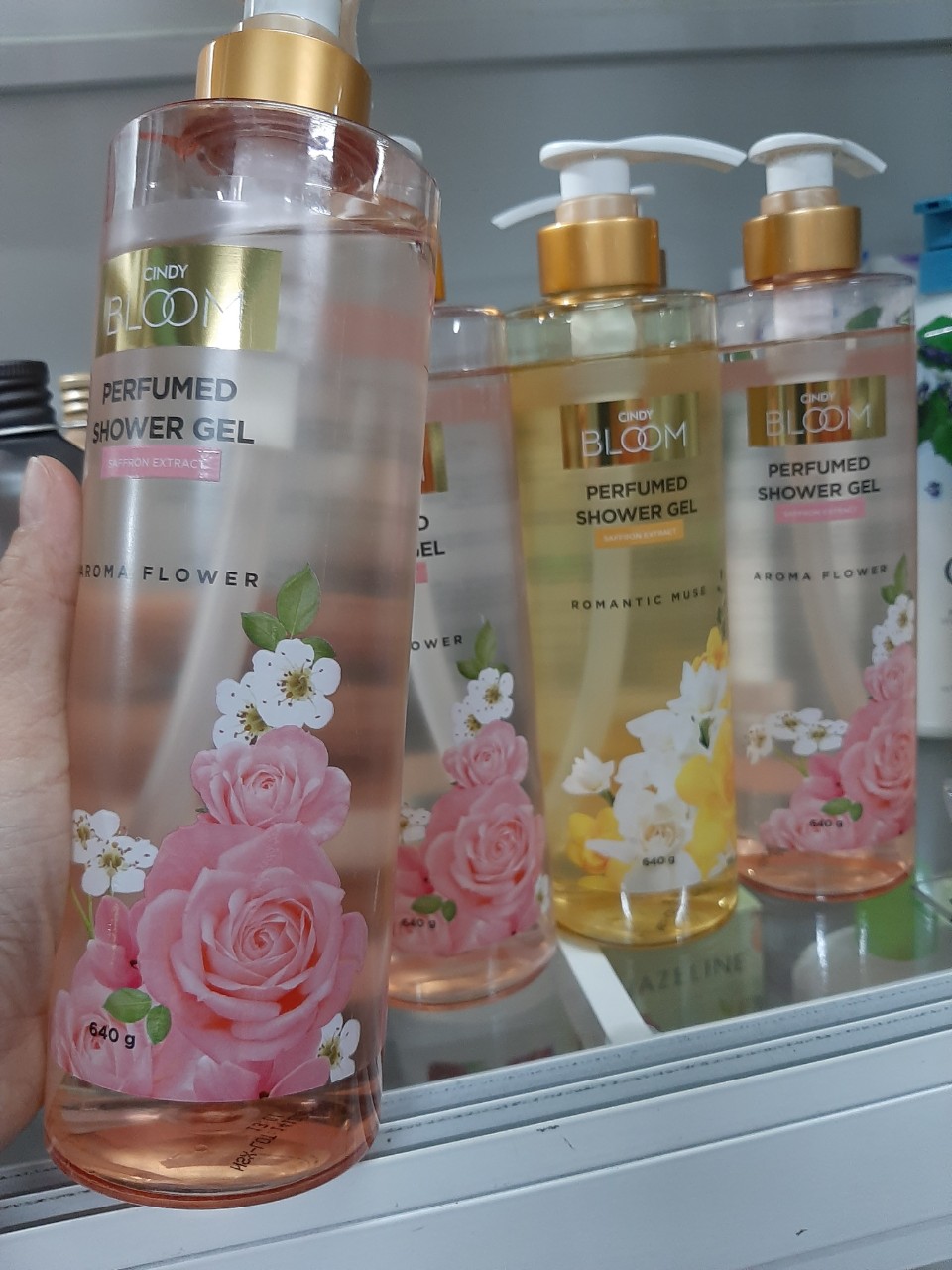 Sữa Tắm Nước Hoa Cindy Bloom 640g
