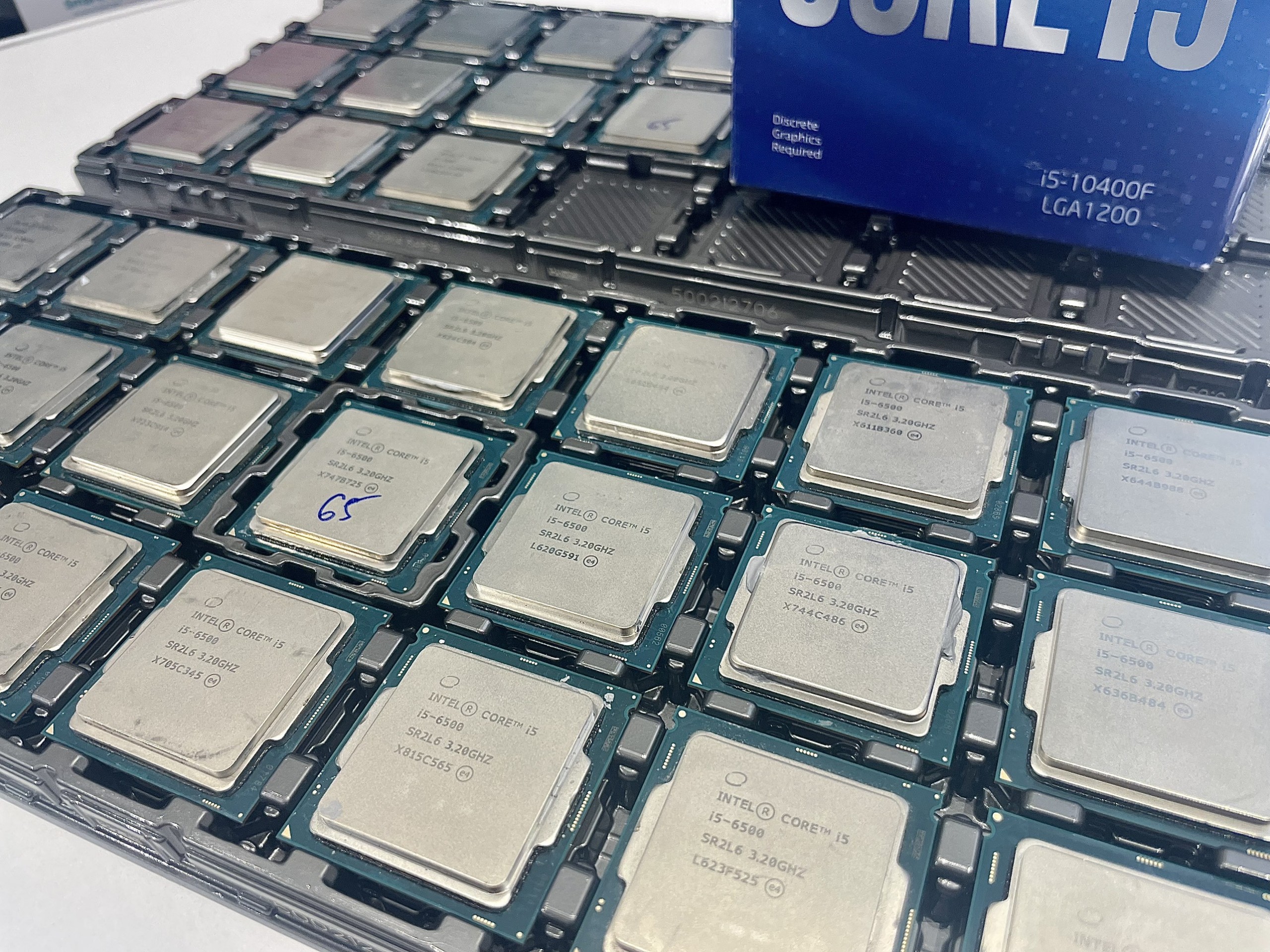 Bộ vi xử lý Intel CPU Core i5-6500 3.20GHz ,65w 4 lõi 4 luồng, 6MB Cache Socket Intel LGA 1151. Hàng tháo máy