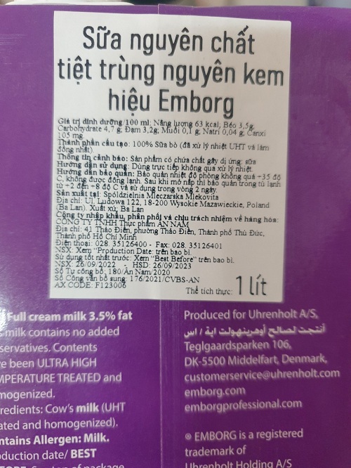 Emply sterilization pure milk with full cream (1l)