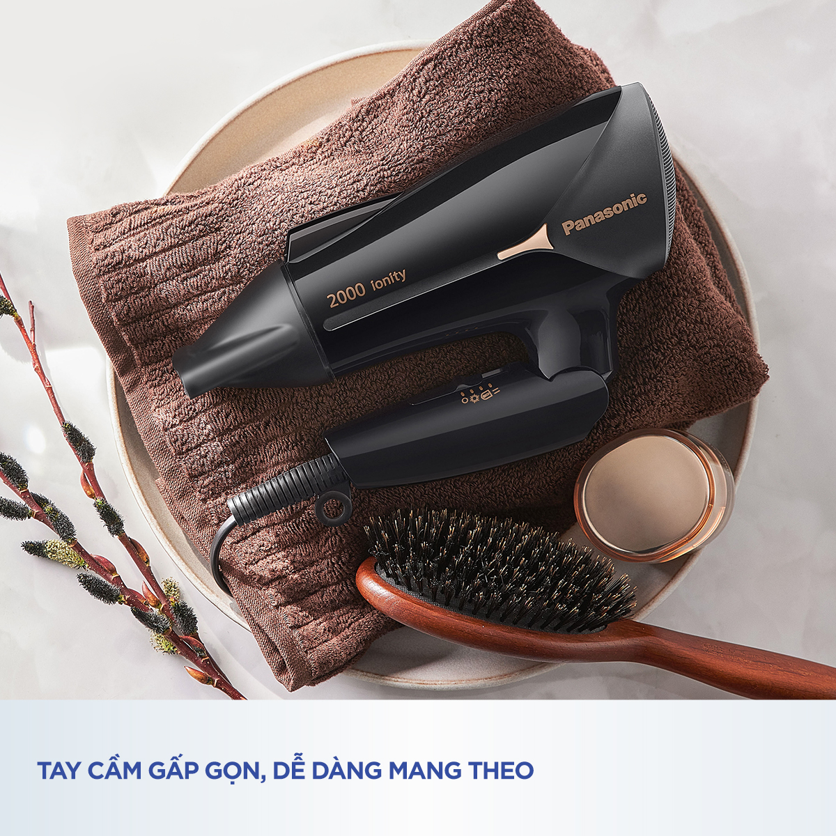 Máy Sấy Tóc Panasonic EH-NE66-K645