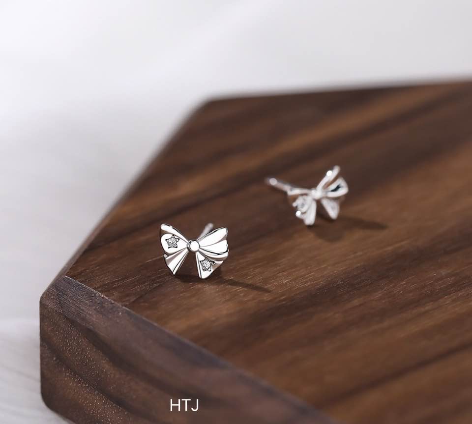 Bông tai bạc thời trang nụ nơ chất liệu bằng bạc MS043