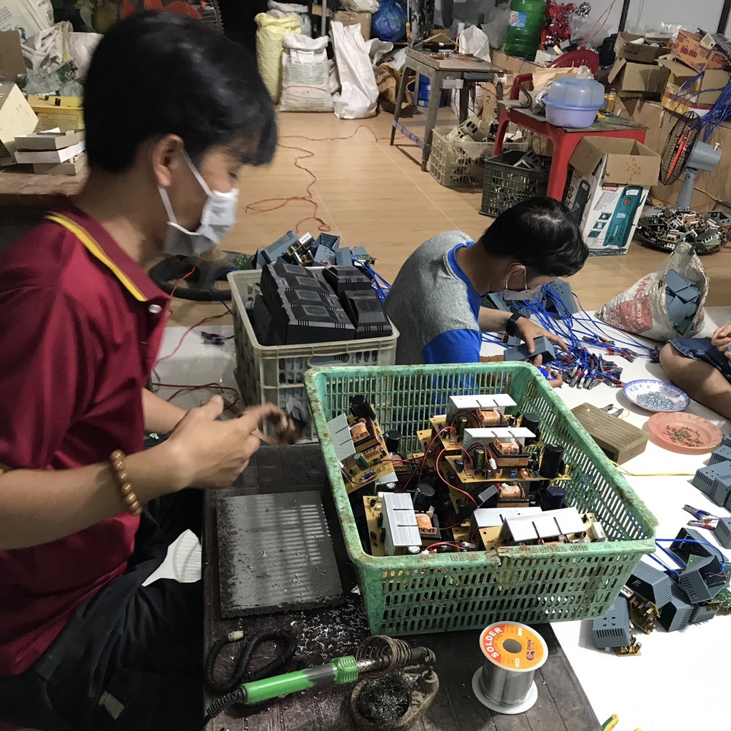 Biến điện bình acquy 12v ra 220v