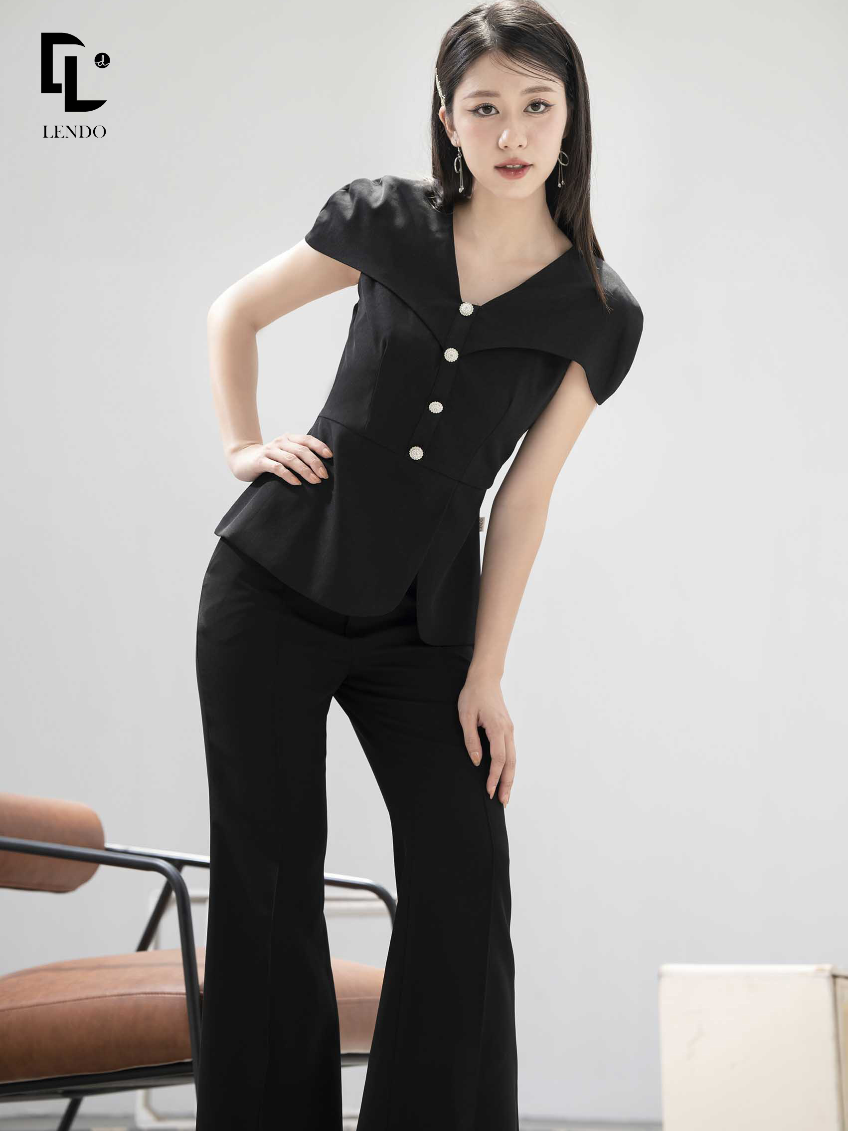Áo Peplum Vai Ôm Phối Cúc Đá LENDO A230420