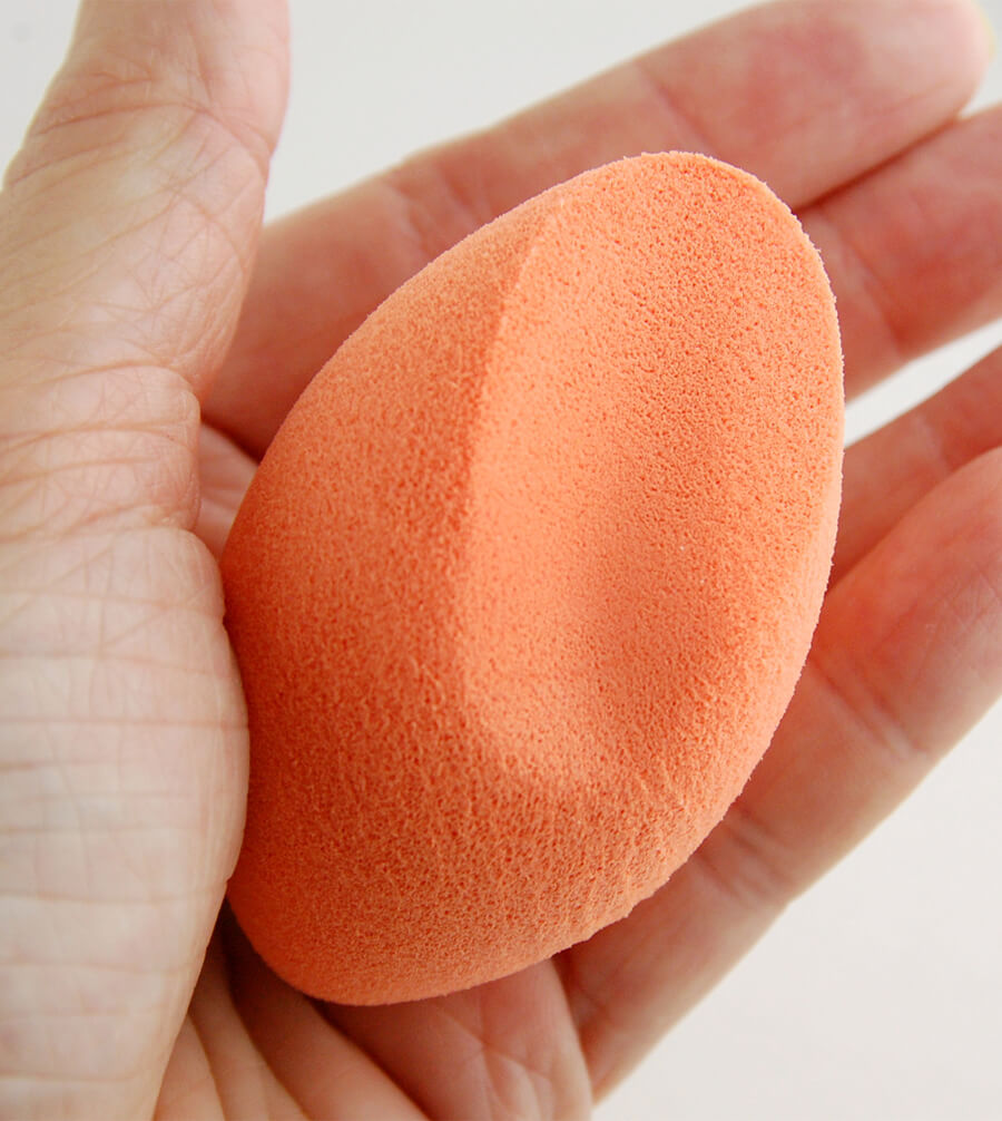 Mút Tán Nền Real Techniques Miracle Complexion Sponge