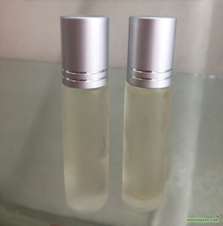 Lăn môi dầu dừa thơm xịn 10 ml GT047