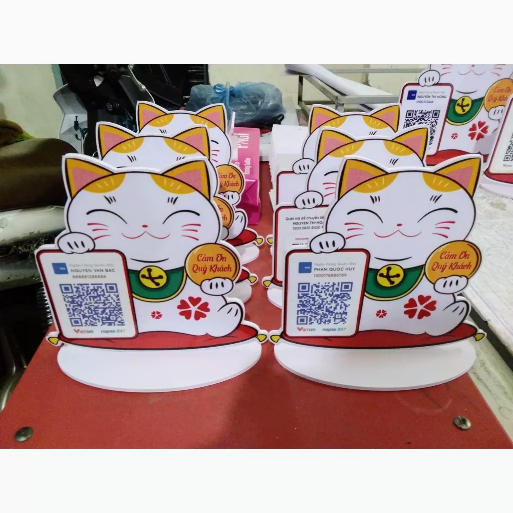 Mã qr code để bàn chất liệu fomex kích thước 20x25cm