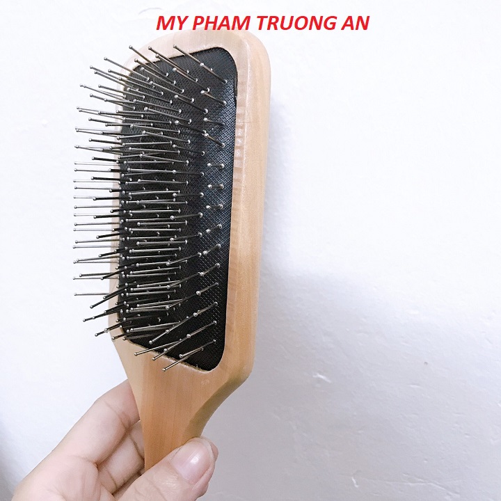 Lược massage cao cấp cán gỗ