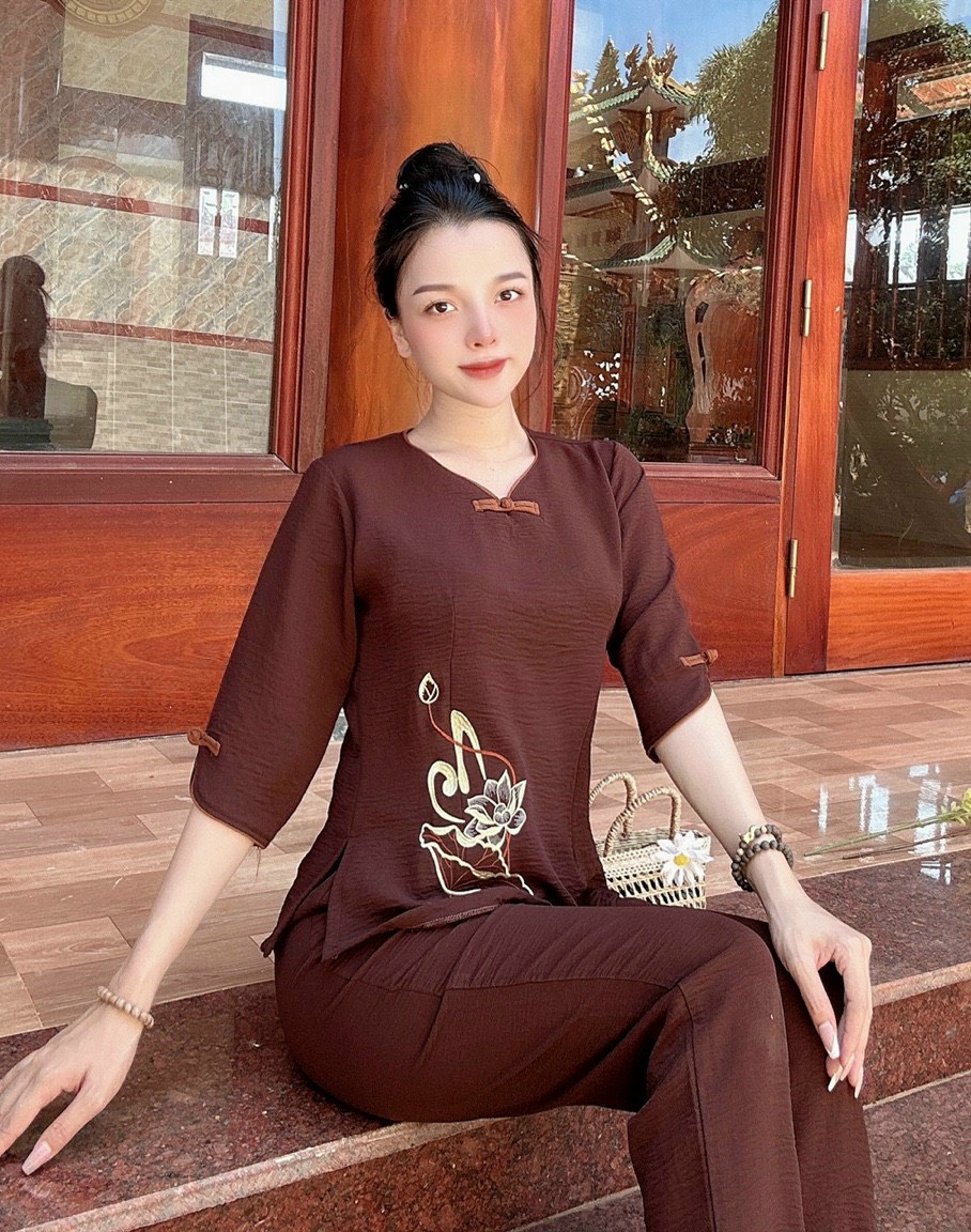 đồ lam đi chùa - mẫu cổ là trầu ( vãi đũi )