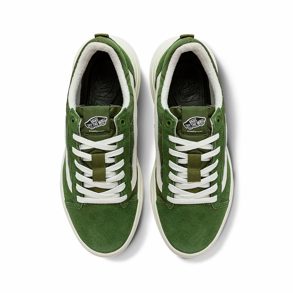 Giày Vans Ua Old Skool Overt Plus Cc VN0A4BVLE02