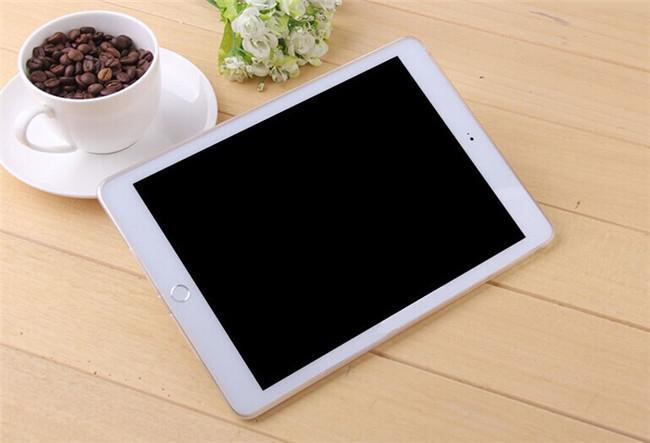 Ốp lưng silicon iPad Air - TLC CAS501 (Trắng trong suốt)