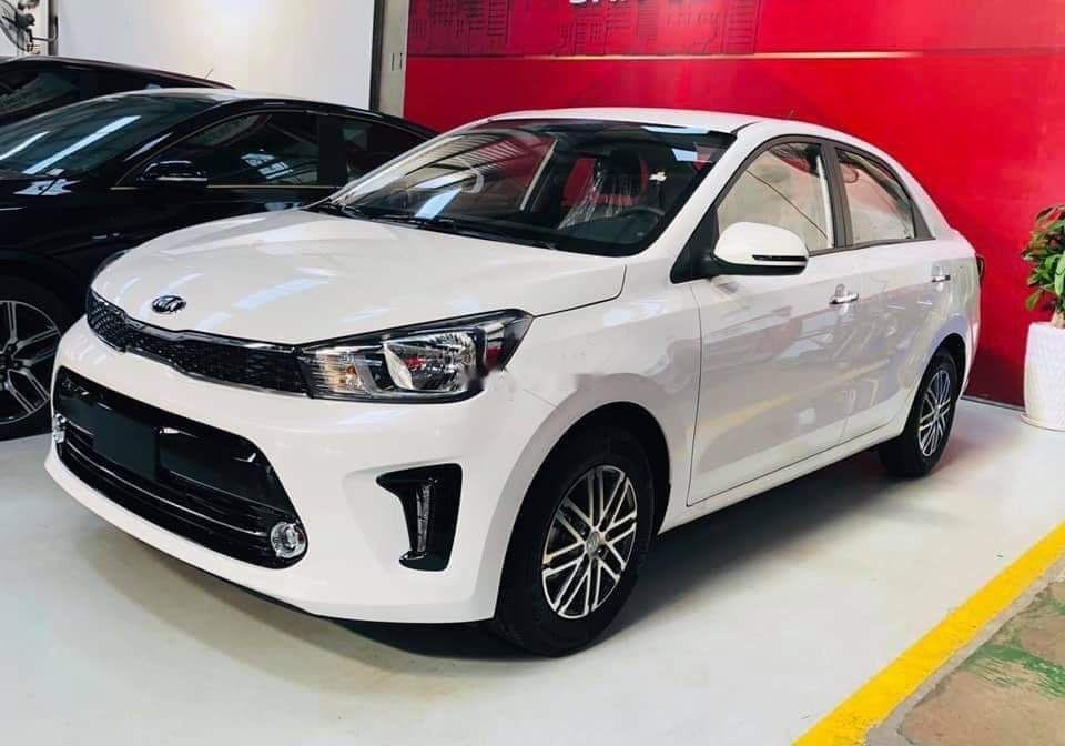 Đèn hậu Kia Soluto 2018-2023