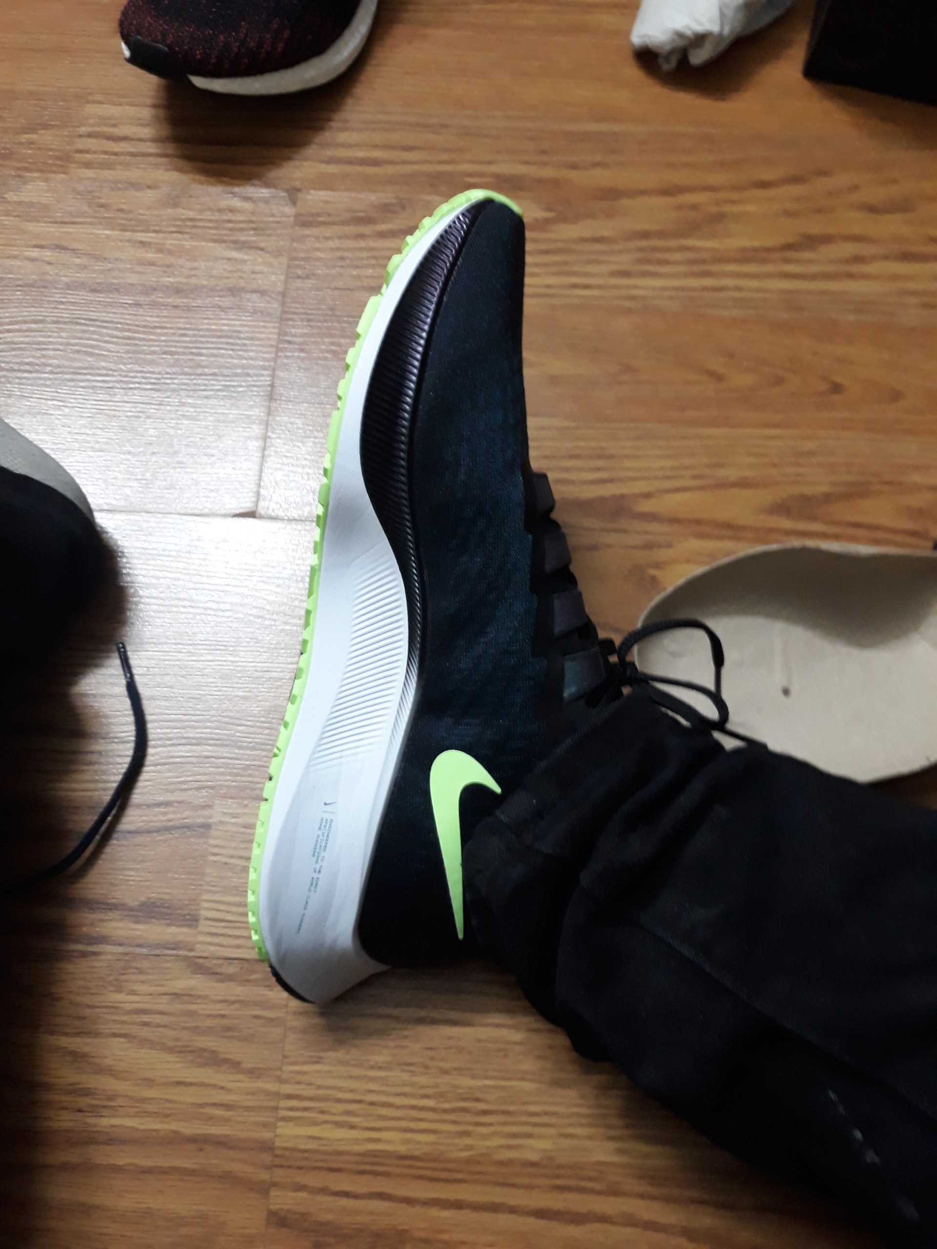 (sale đậm sneaker Nam) Nike Air Zoom Pegasus 37