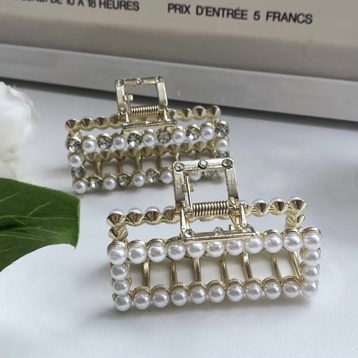 Kẹp tóc Square pearl-cubic Hàn Quốc