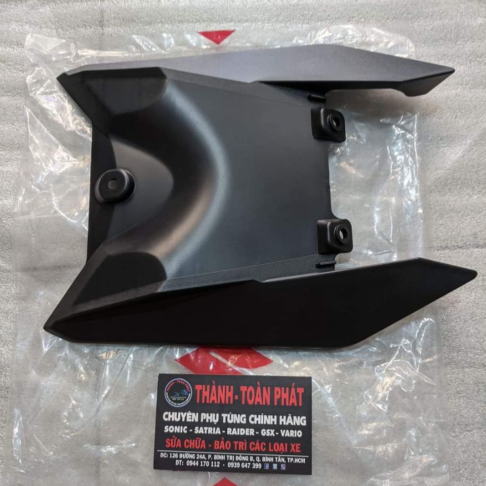 Miếng chắn bùng dè sau Satria Fi