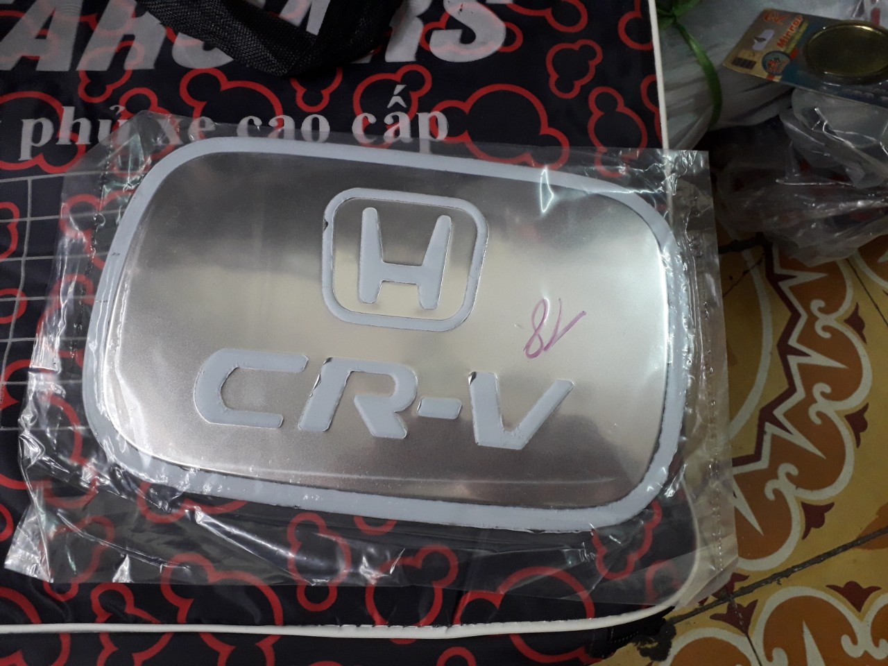 Ốp nắp xăng xe Honda Crv 2010-2019