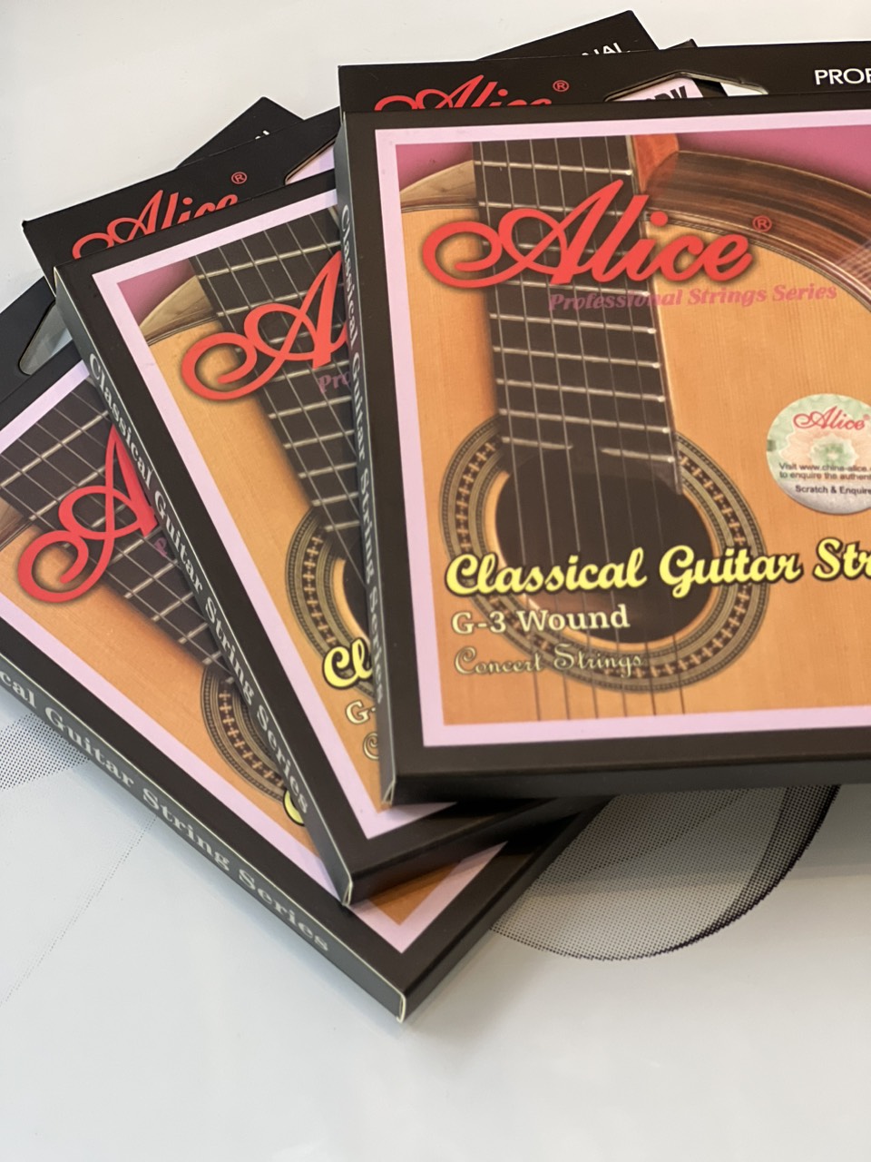 [ Giá Tốt ] Dây đàn guitar classic Alice AC136BK( nylon đen)