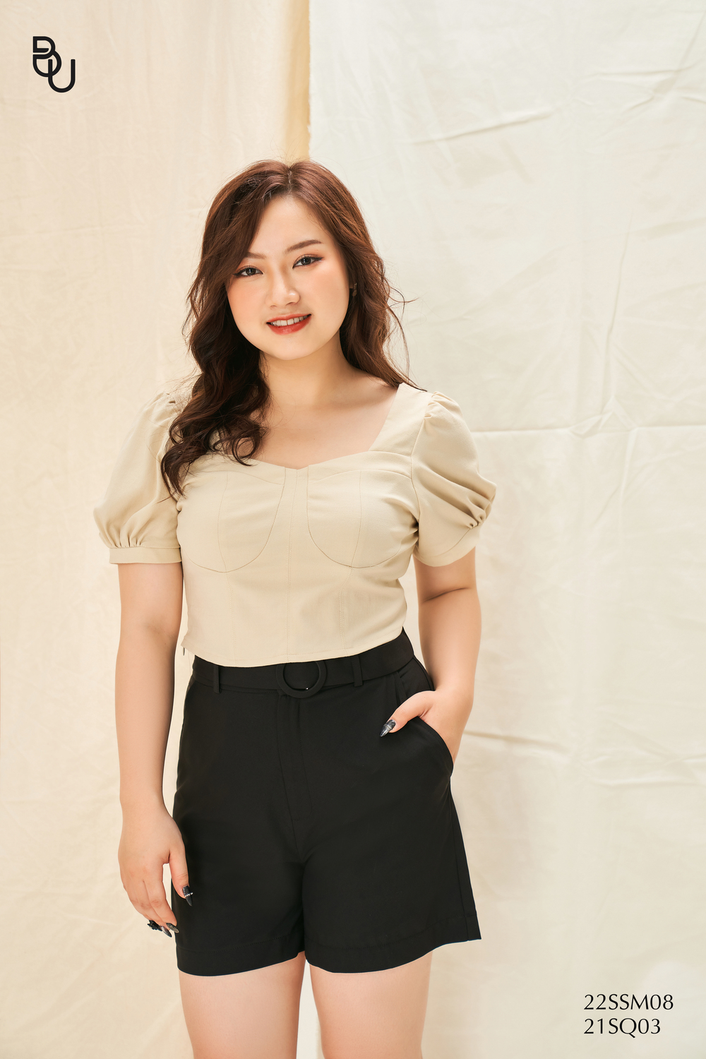 Áo croptop cup ngực v giữa BIGSIZE (55kg đến 95kg) - 22SSM08 - [BUstu Bigsize]