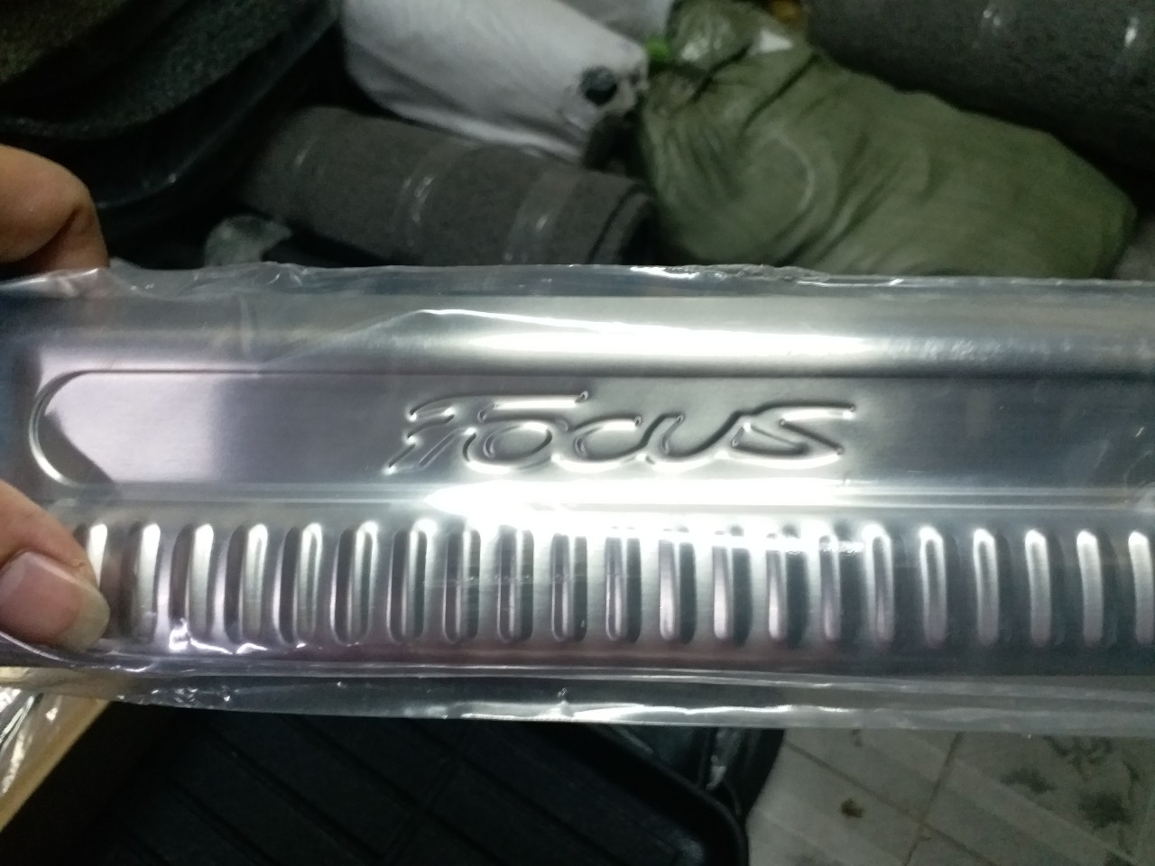 Bộ ốp bậc giẫm chân trong của xe Ford Focus