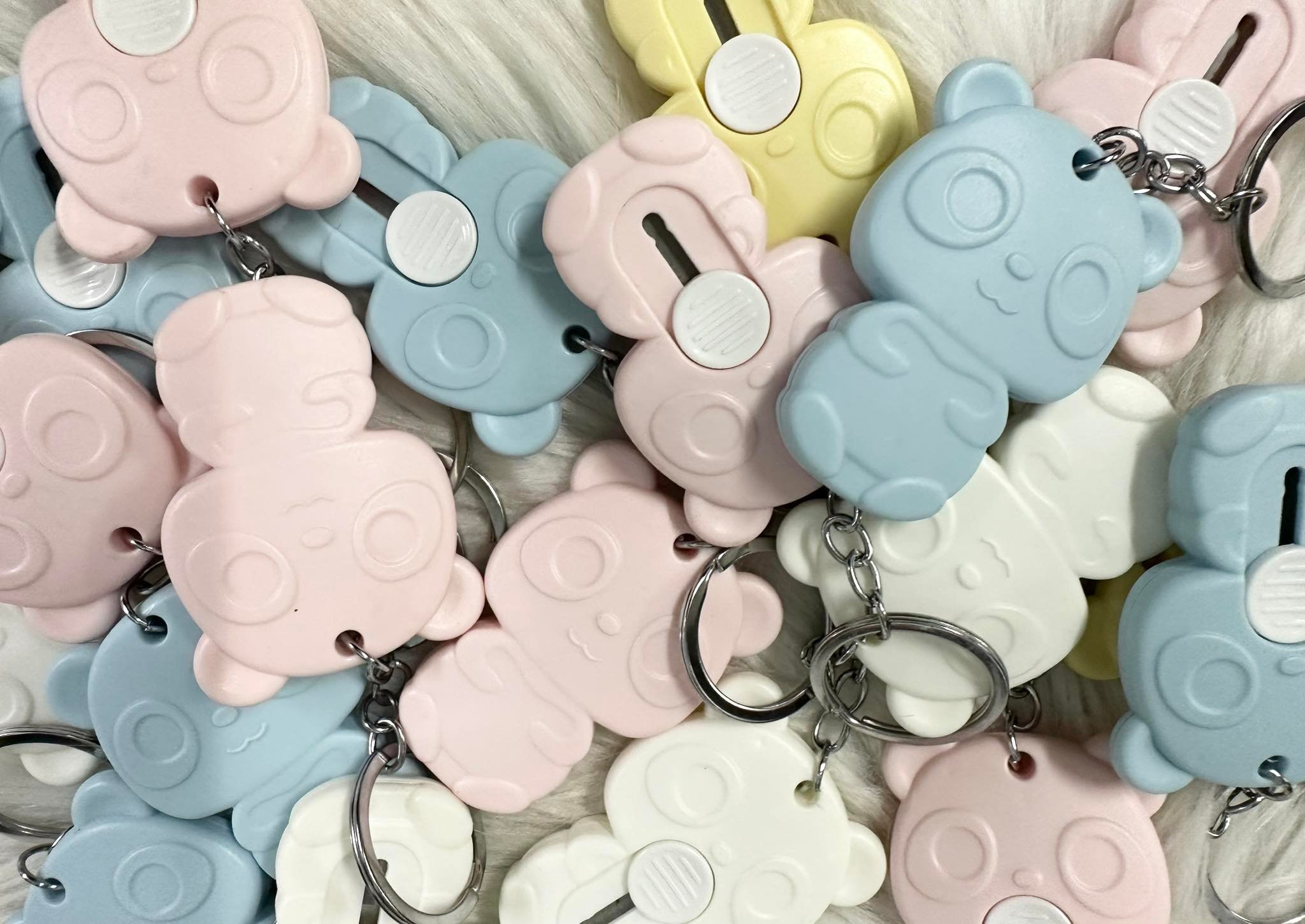 DAO RỌC GIẤY MINI DẠNG MÓC KHÓA