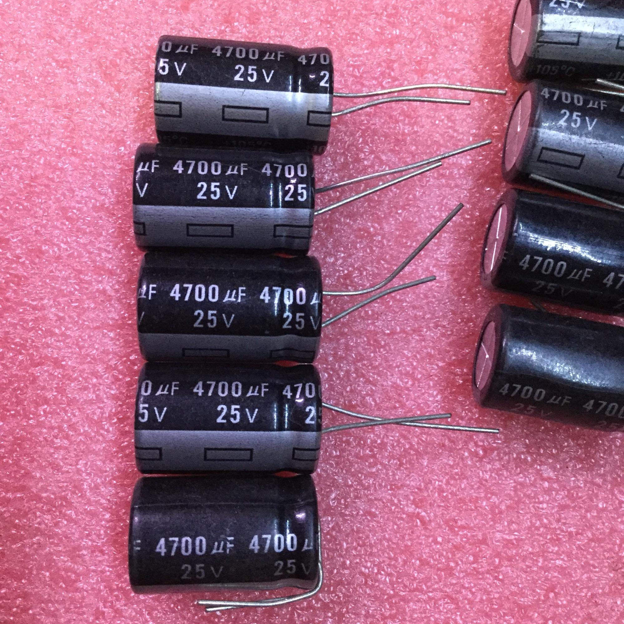 Tụ hoá 4700 M/25 V (10 chiếc )
