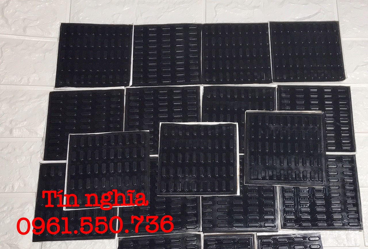 Nút chân đế cao su gắn mặt đáy(mặt E) Dell Latitude E5440 E5450 E5470 E5540 E5550 E6440 E6540 E7240  E7250 E7270 E7440 E7450 E7470 và gắn trên pin Laptop Dell E7240 E7250 E7440 E7450