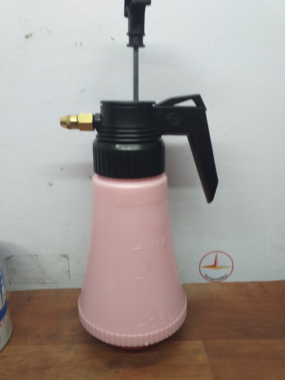 Bình phun thuốc, bình xịt phun sương tưới nước cho cây 1L