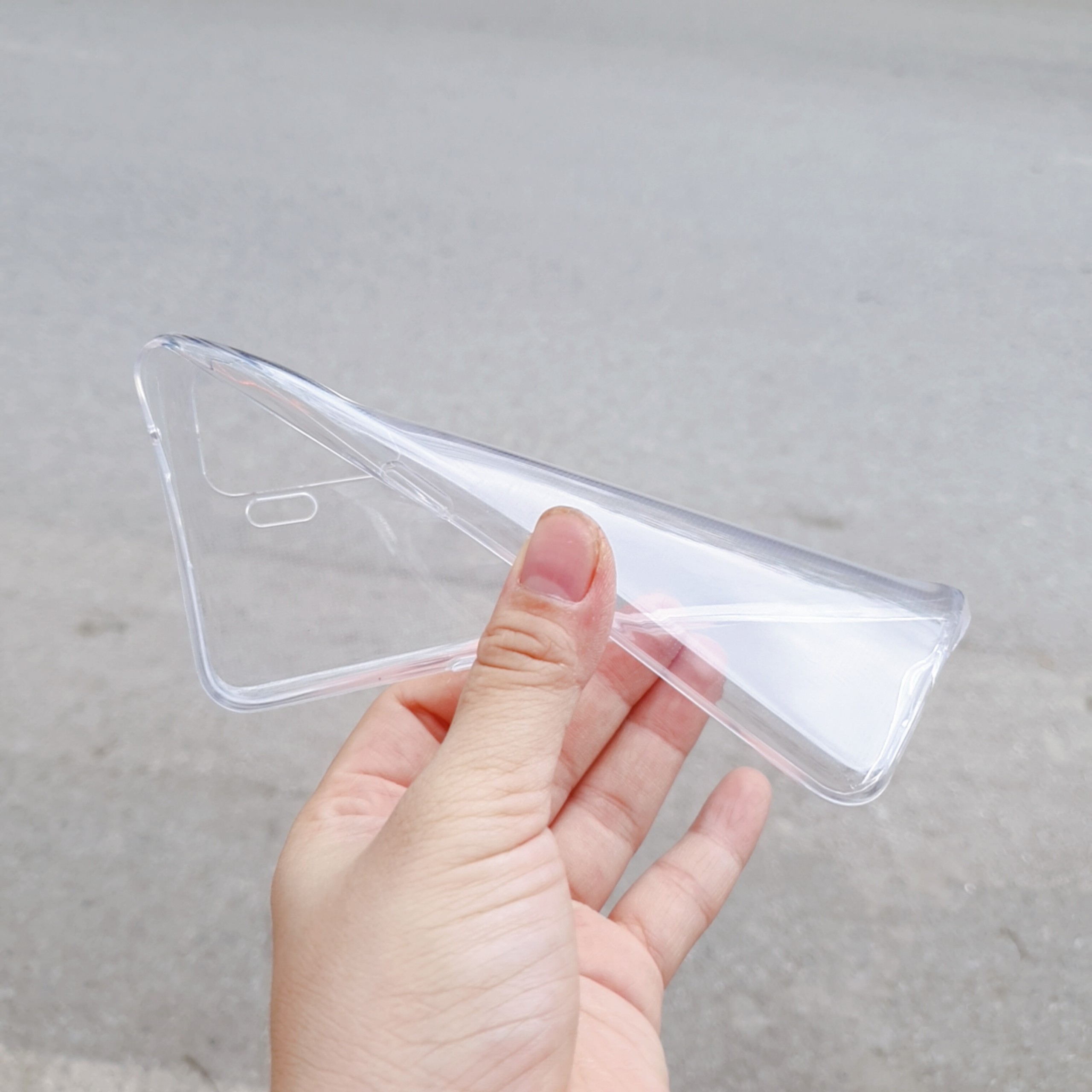 Ốp silicon trong suốt Xiaomi Redmi 6A/ 7A/ Redmi 6 Pro/ Note 6 Pro/ Redmi Note 7/ Note 7 Pro/ Note 8 Pro/ Mi 9 SE/ Redmi 7/ Redmi 8/ Mi 9/ K20/ K20 Pro/ Redmi Note 5/ Note 5 Pro