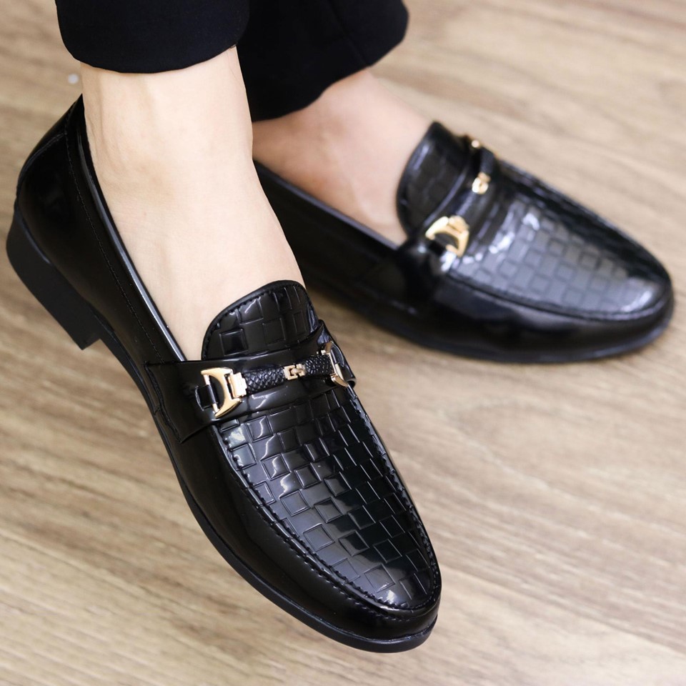 (siêu hót)Giày lười nam già rẻ-DA BÓNG chất liệu da pu cao cấp đế cao su mã l182