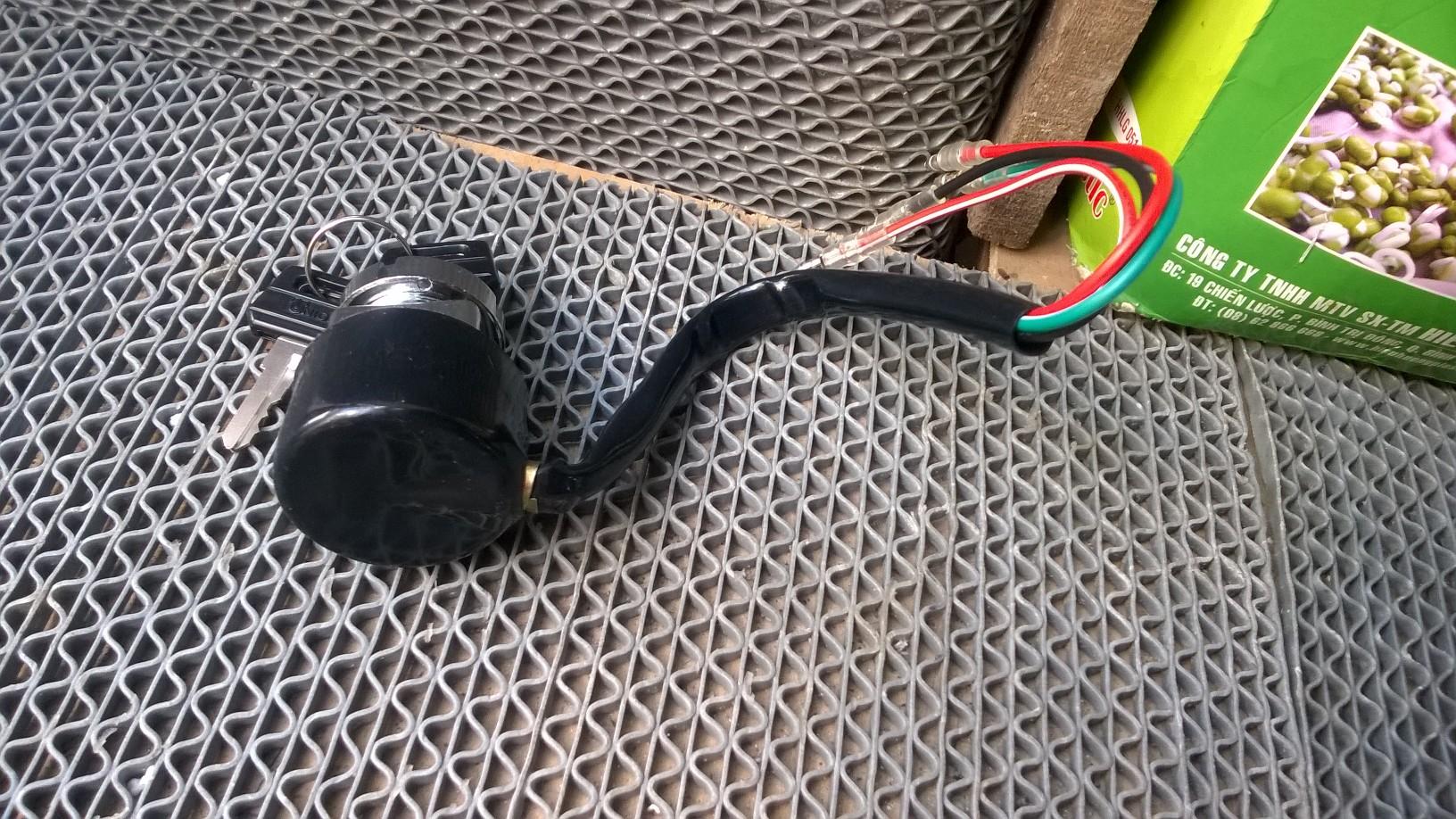 ổ khóa (công tắc ) điện cho honda 67