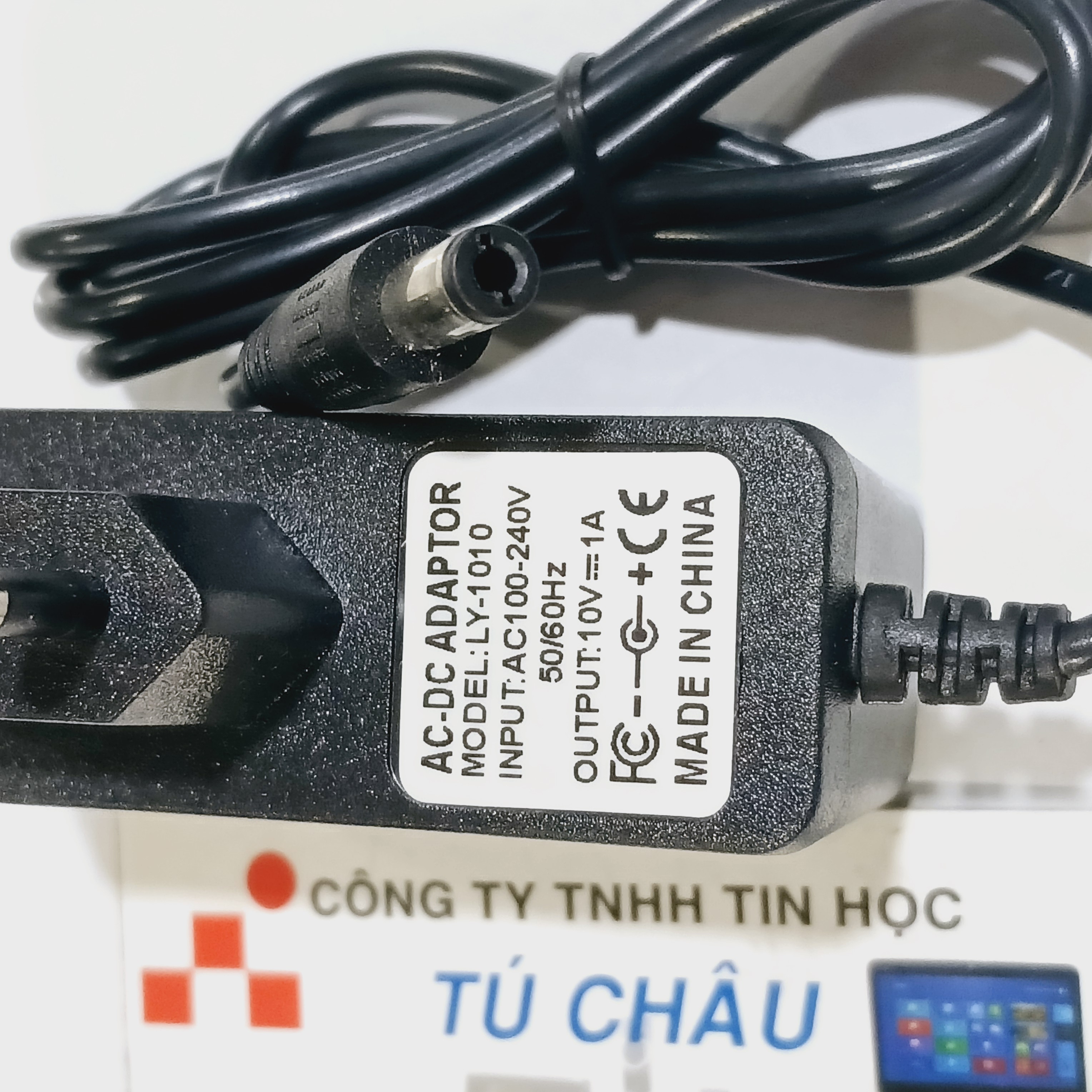 Adapter DC 10V - 1A (Đầu cắm 5.5mm X 2.1mm)