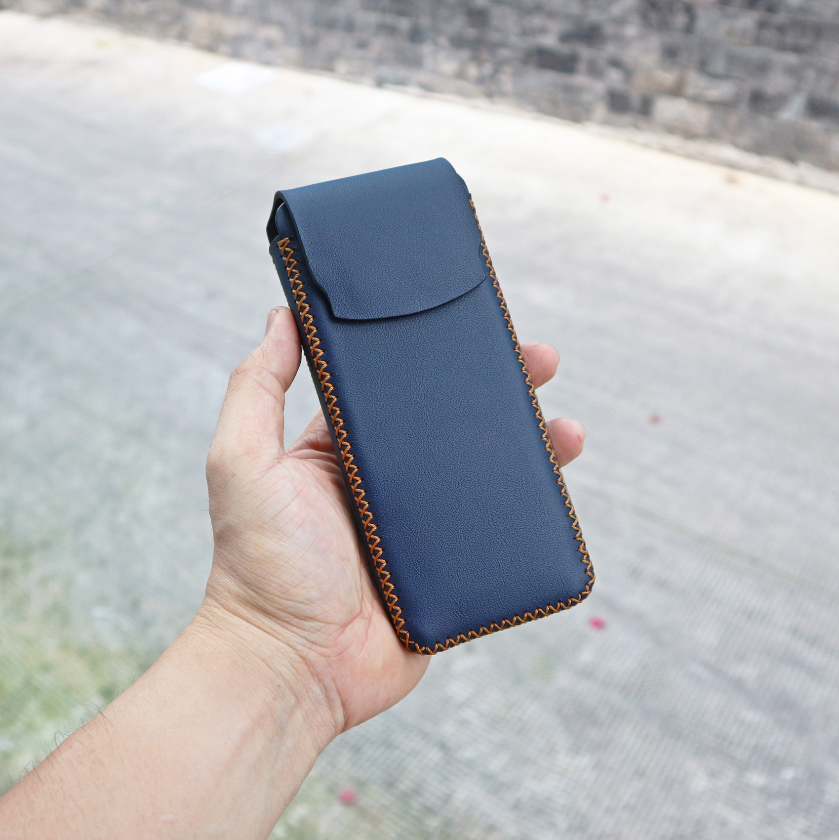 Bao da Galaxy Fold 1 | 2 | 3 | 4 | 5 | 6 dạng đứng - Loki Leather