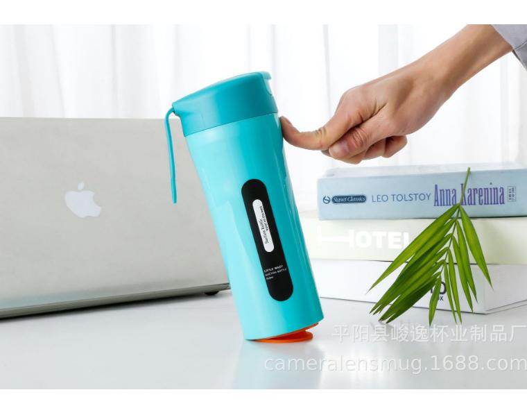 Bình nước ma thuật chống ngã đổ