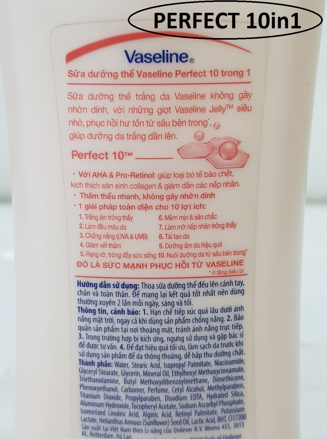 Sữa Dưỡng Thể Dưỡng Ẩm Sáng Da VASELINE 200ml