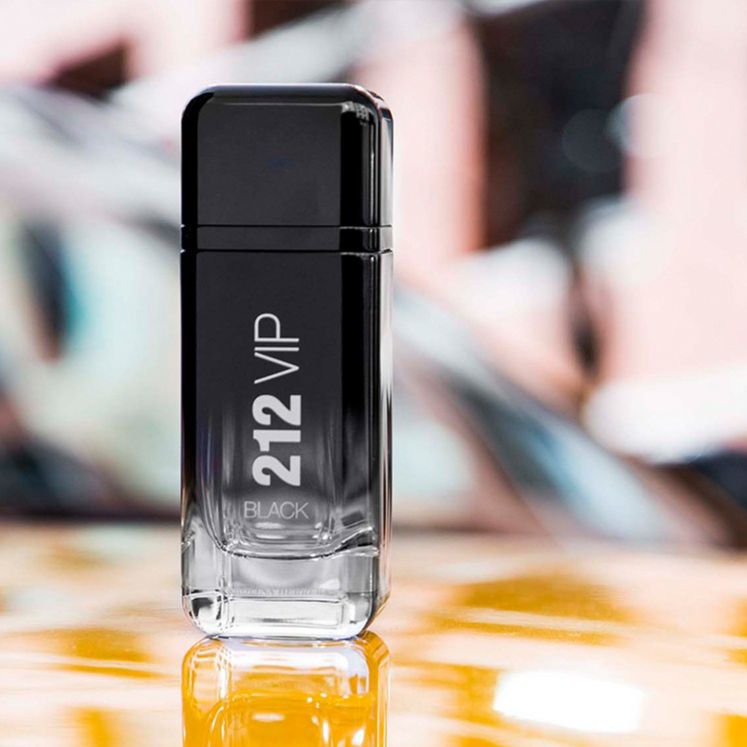 Nước hoa nam Carolina Herrera 212 Vip Black